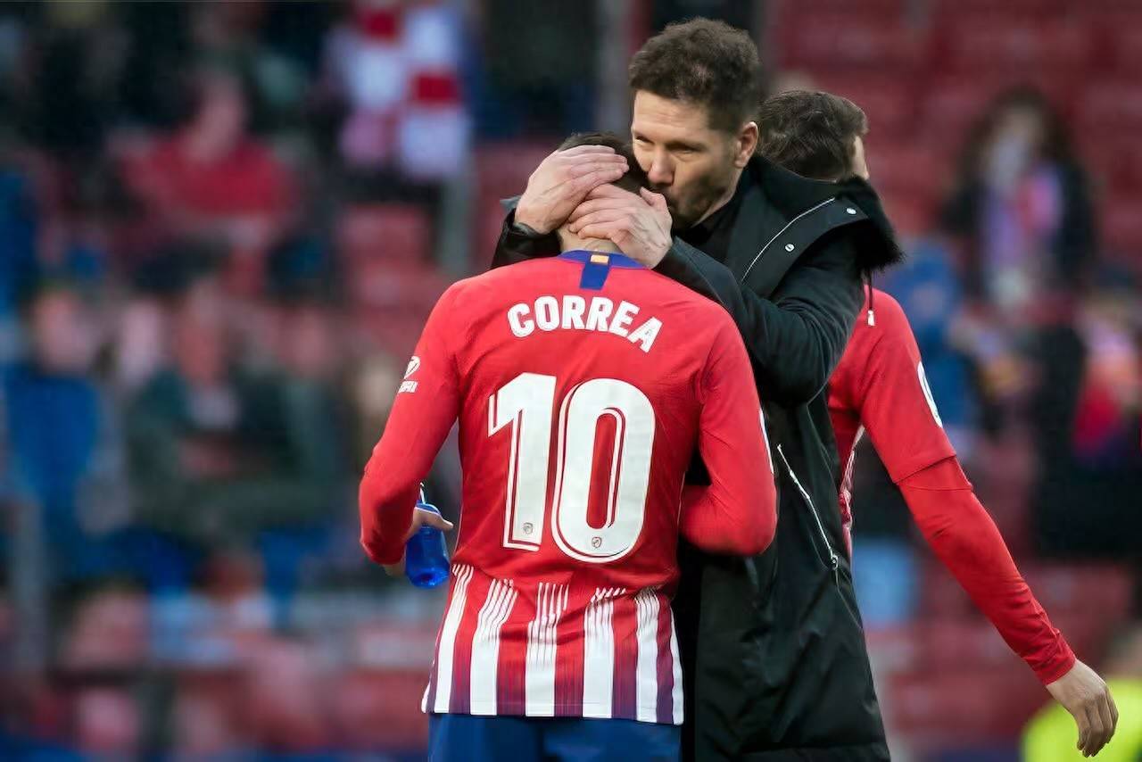 爱游戏注册-包含奥萨苏纳击败对手，全队士气高涨的词条