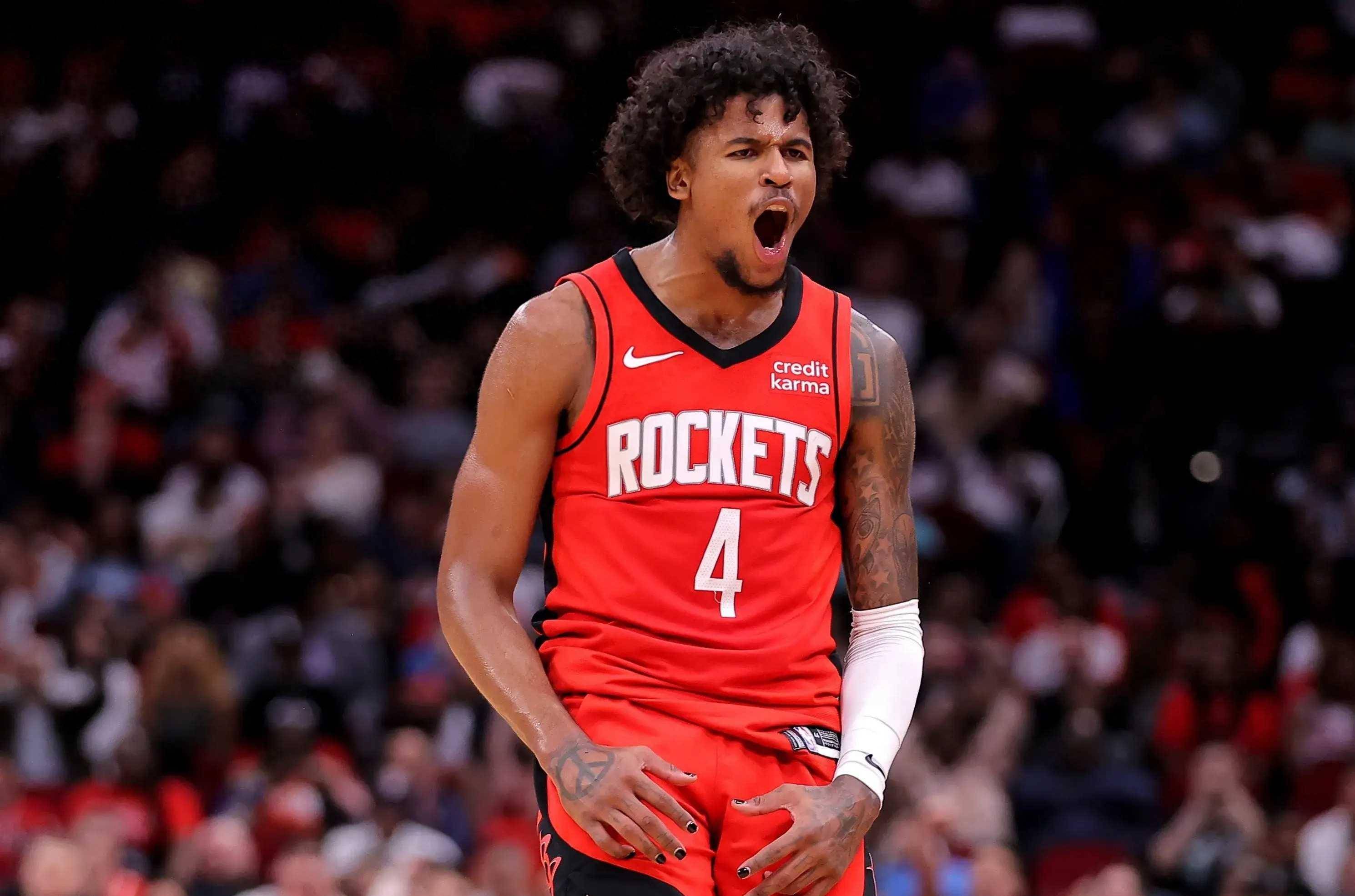 爱游戏网站-火箭客场大胜黄蜂，取得关键胜利