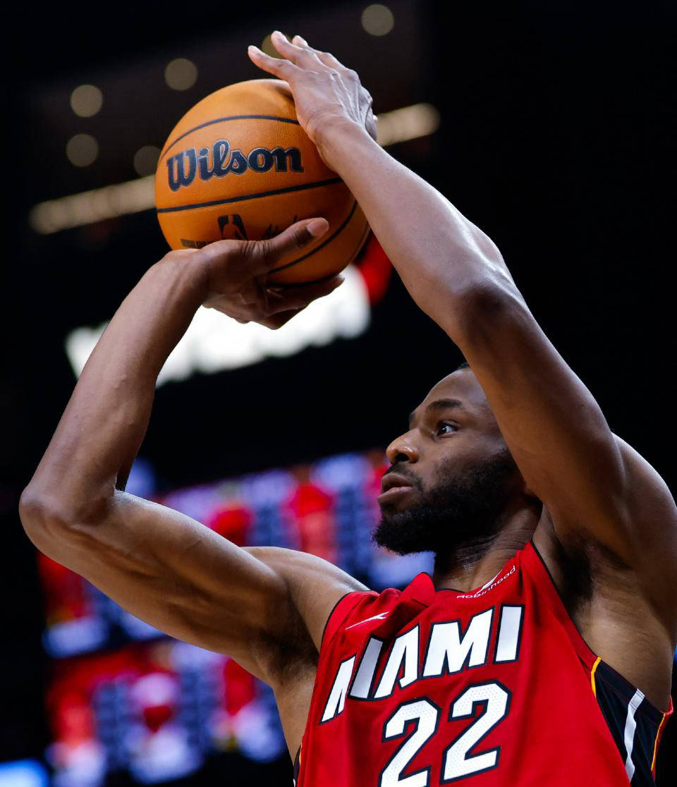 爱游戏网站入口-热火击败老鹰，继续保持不败纪录