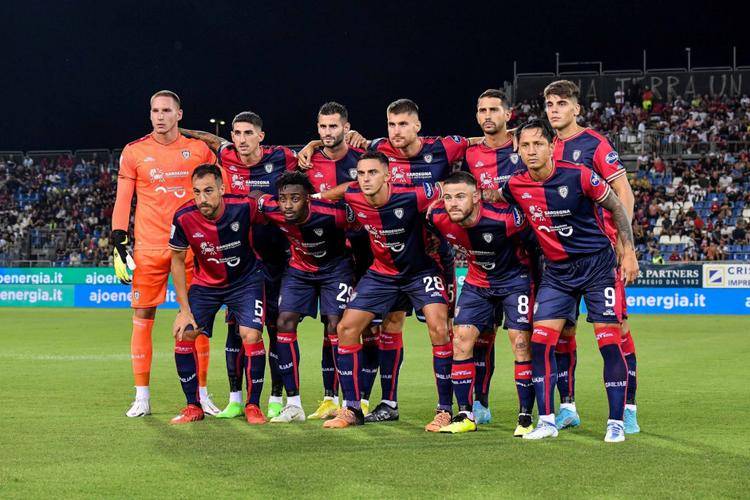 包含卡利亚里主场大胜，保级形势明朗的词条