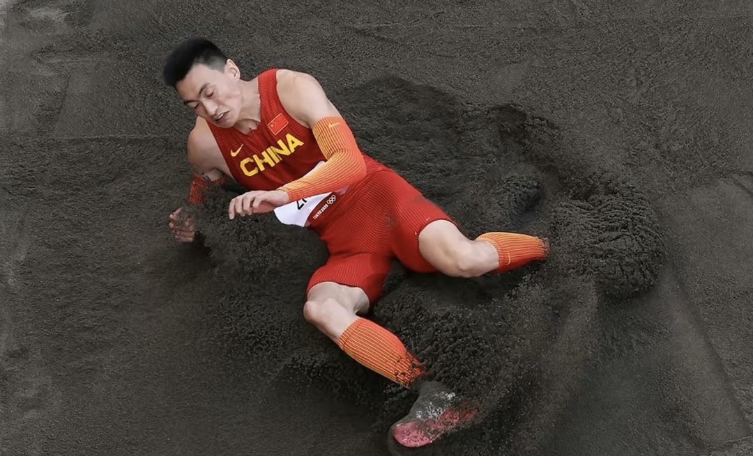 爱游戏入口-包含新加坡篮球联赛：顶尖球员展开激烈争夺的词条