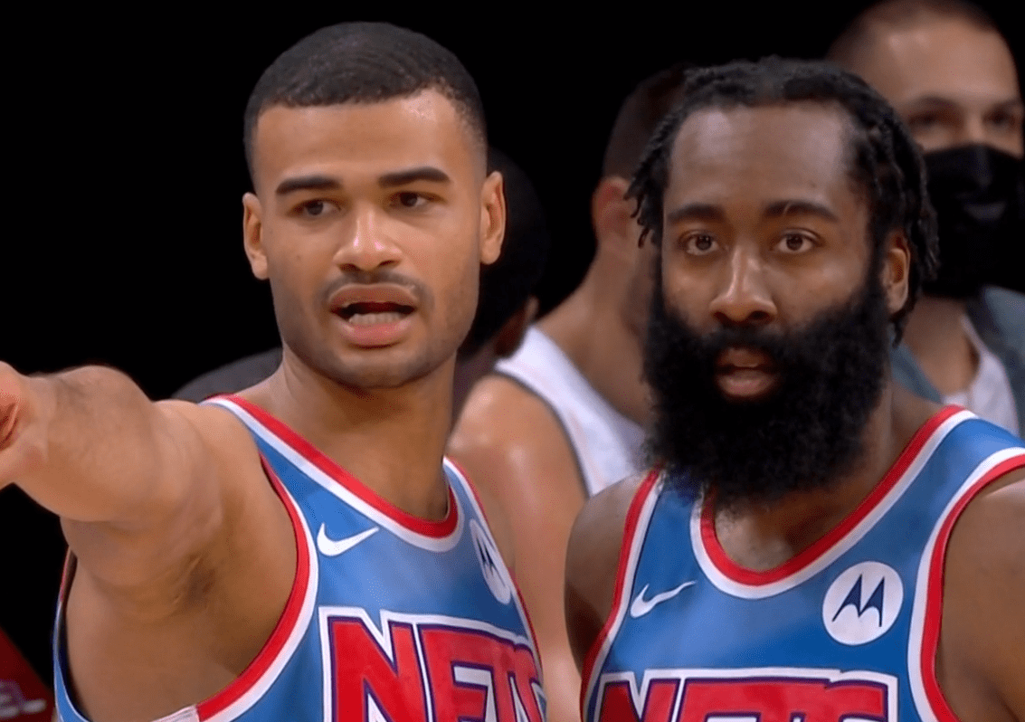 捷克-击败保加利亚，伊帕罗缴出一球一助，助攻下渐入佳境的简单介绍