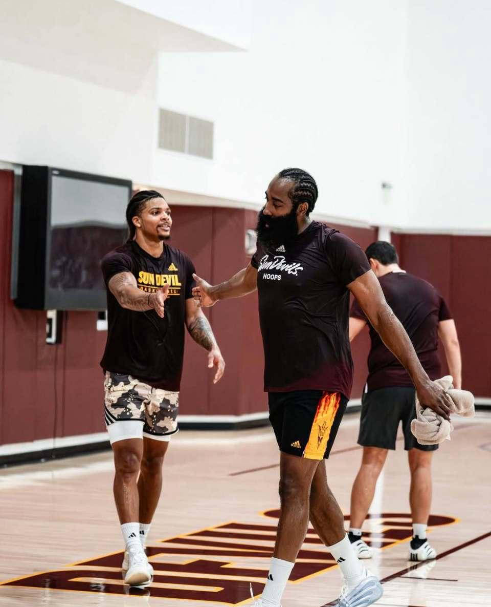 NBA球队开启季前训练营，备战新赛季