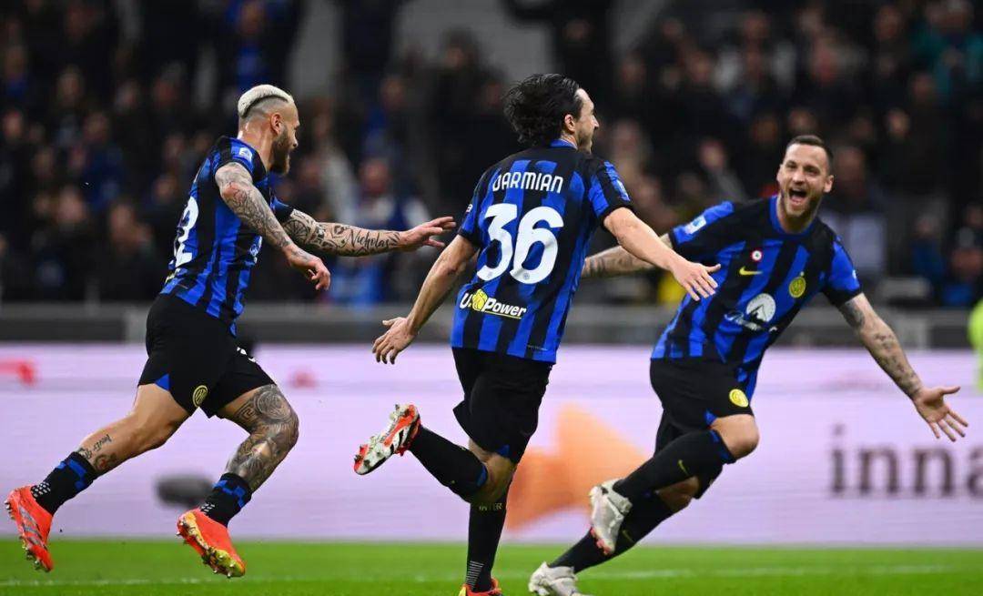 爱游戏官方登录入口-包含意甲领头羊连胜，积分榜第一稳如泰山的词条