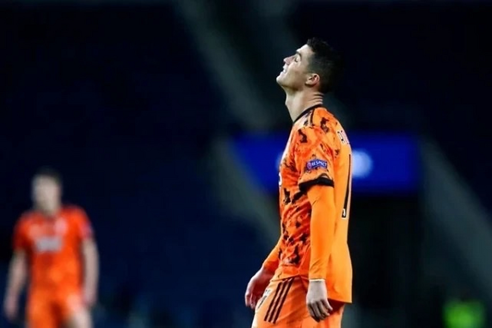 尤文遭遇巴萨绝杀，无缘欧冠半决赛的简单介绍