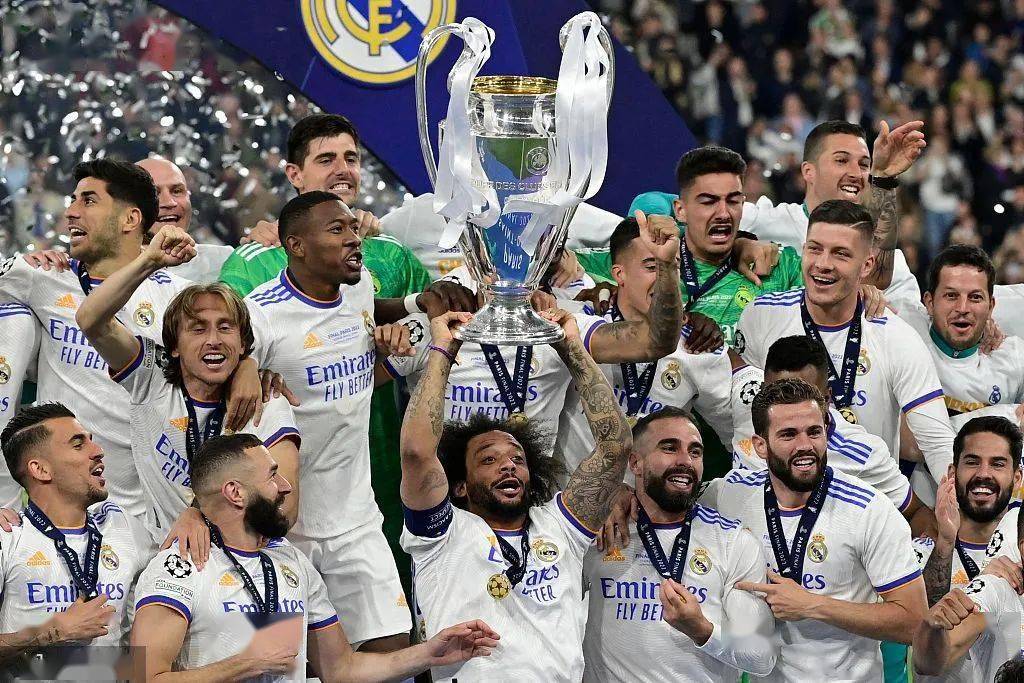 爱游戏网址-包含欧洲十大豪门俱乐部排名出炉，皇马再次夺冠成为最富有的足球俱乐部的词条